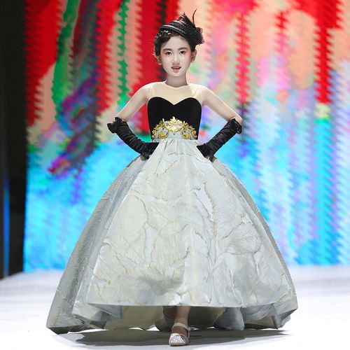 儿童礼服公主裙女童赫本风高端模特走秀小女孩高级钢琴演出服拖尾