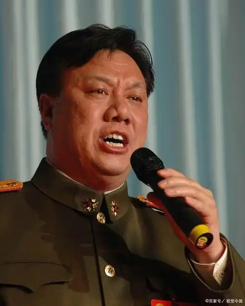 李双江梦鸽对李天一宠爱有加,结果导致他目中无人,最终陷入歧途