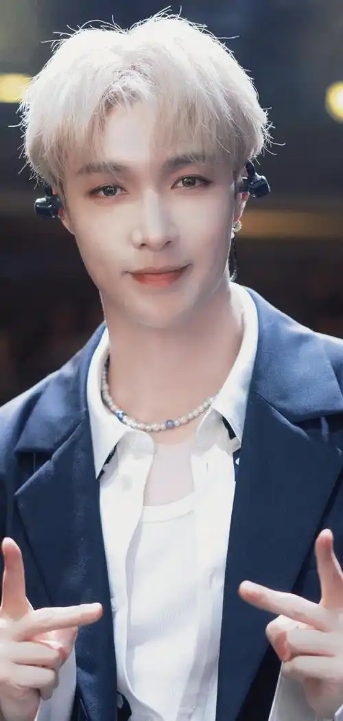 壁纸超话明星壁纸第354期|张艺兴