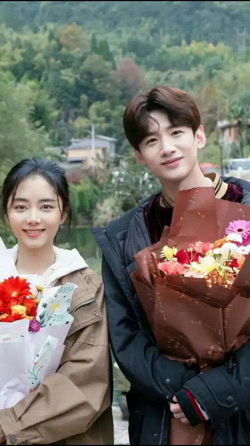 娱乐#白敬亭谭松韵