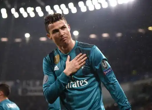 7号球衣新主人姆巴佩加盟皇马接班c罗5年合同1亿签字费