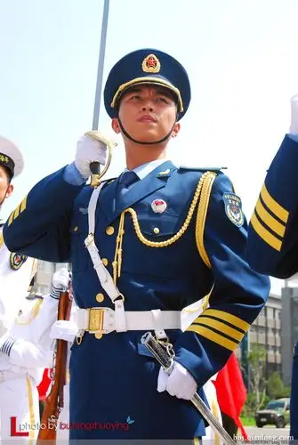 三军仪仗队!酷!