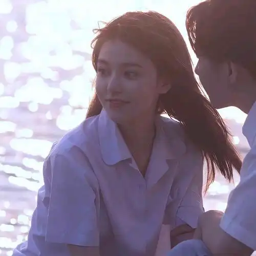 一组特别干净的情侣头像