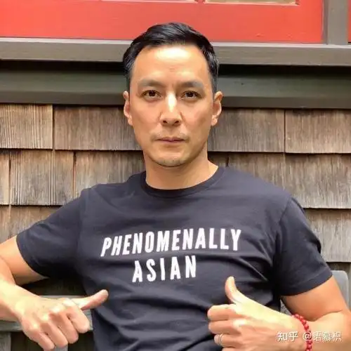 香港第一男神吴彦祖被10岁女儿呛不红了!