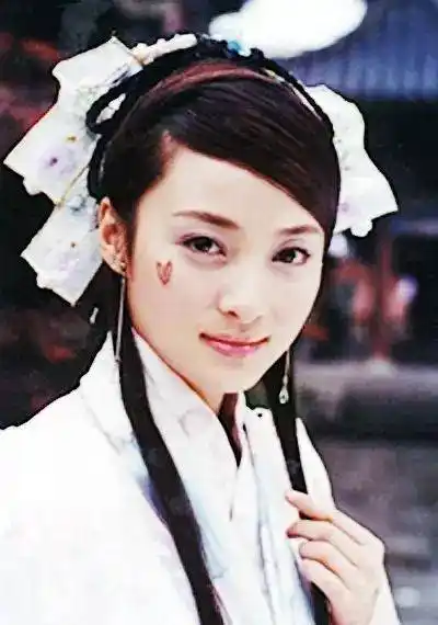 蒋勤勤新剧被嘲老气,那是没看过她这部剧,那是惊艳时光的美人啊_于正