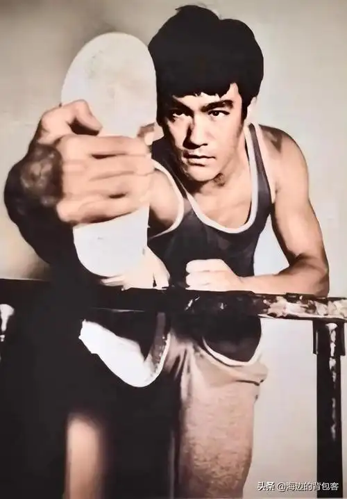 武术宗师李小龙老照片高清修复