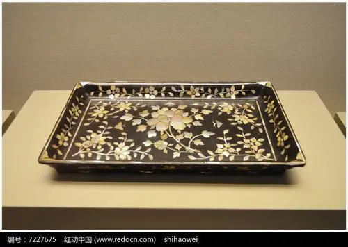 唐代螺钿牡丹纹盘