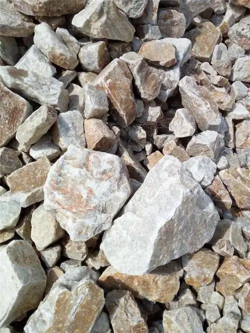 大量出售石英石原矿