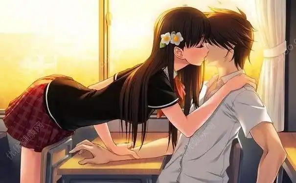 接吻# #动漫美女# #二次元动漫男女亲吻爽图男生和女生接吻漫画_男生