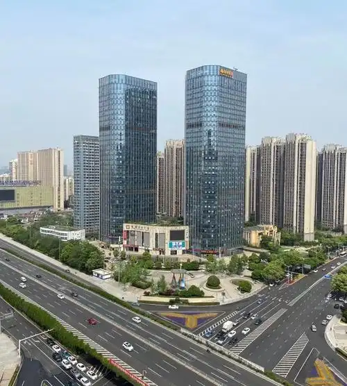 长沙岳麓银盆岭绿地中央广场写字楼出租-长沙58同城