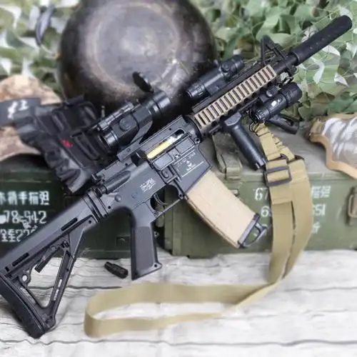 锦明j8代m4下供弹电动连发水弹枪可发射真人cs吃鸡男孩玩具枪