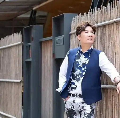 66岁高向鹏意外摔倒3个月至今仍昏迷不醒无好转生命一度垂危