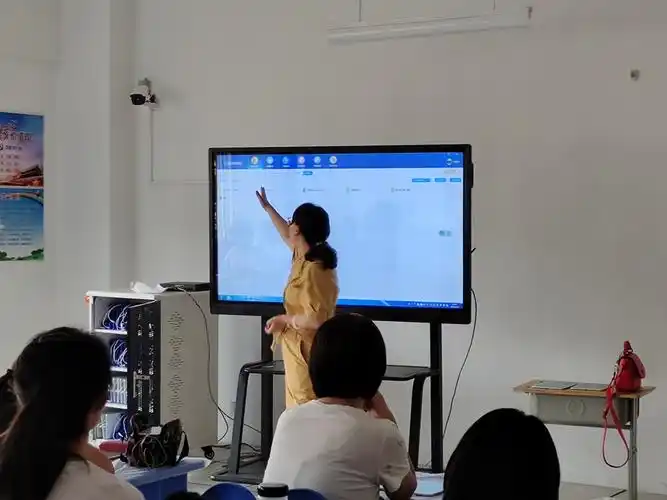 pad应用培训助力智慧课堂建设 - 美篇