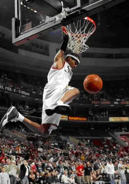 5:看到艾弗森不要意外,身高1米83能当状元,他的天赋会差吗?