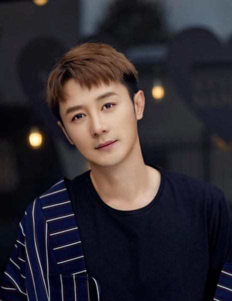 张倬闻中国大陆男演员