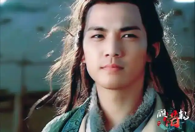 要知道钟汉良的古装经典造型——武侠剧《逆水寒》中的顾惜朝,当初还