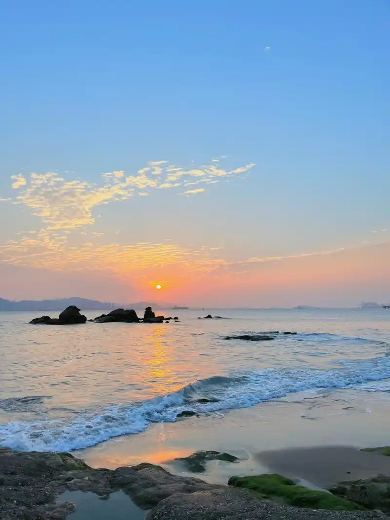 厦门白城沙滩 晚上真的很冷 且很难打车 肉眼看实景真的和后期过得差