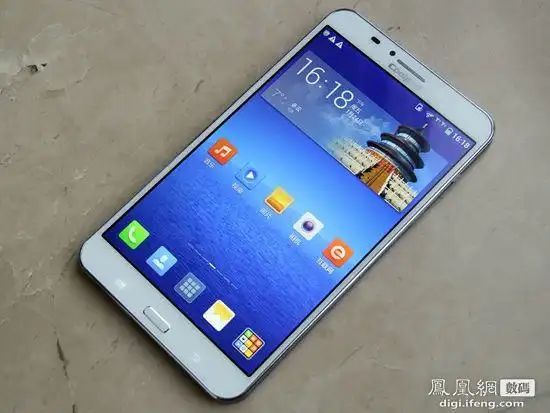 酷派大神9976a评测:性能主流 机身手感好