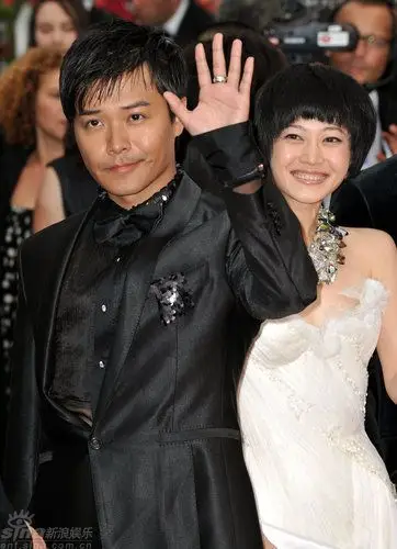 娄烨《春风沉醉》首映 谭卓波波头可爱无敌(图)