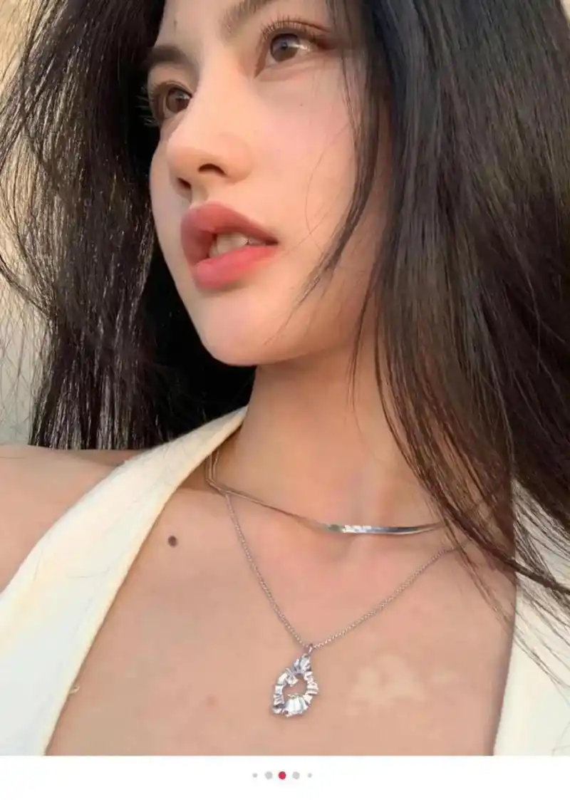 人中短翘,真的好漂亮!