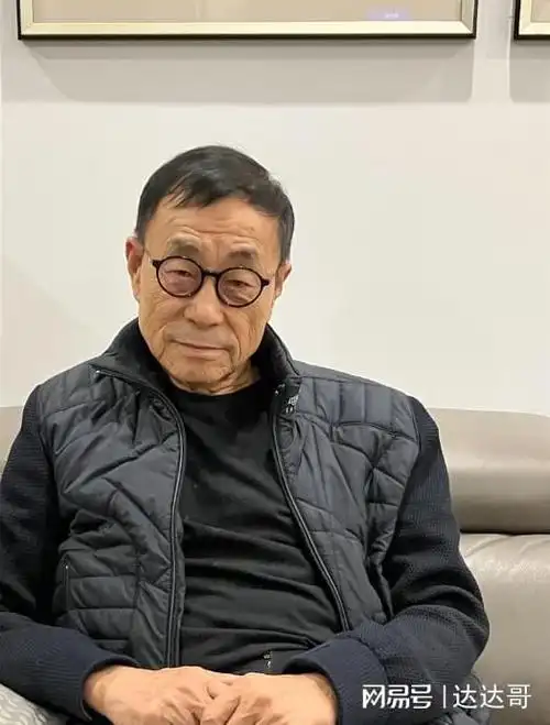 甄珍坦言心里还爱谢贤 刘家昌爆粗口回应「本来就不该要你的」