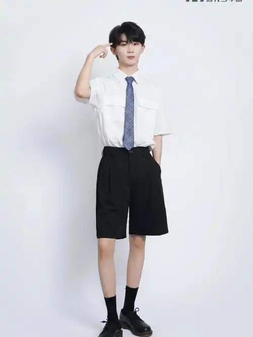 tnt时代少年团  #时代少年团火力全开  小炸们大长腿真的爱了爱了