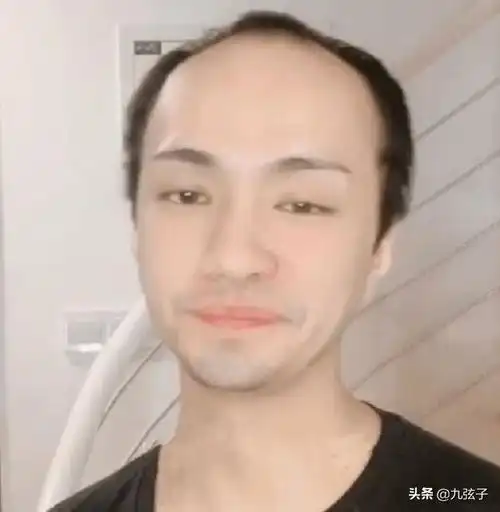 29岁秃头大叔惊天逆袭被韩国盗版一番操作后为何饱受争议