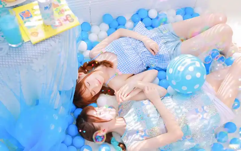 可爱闺蜜清新唯美写真图片高清桌面壁纸