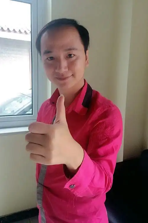 真好哥国民度持续飙升带领两岸青年故宫门前跳小黄鸭