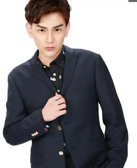 盘点娱乐圈瓜子脸的男星,你觉得谁最帅?