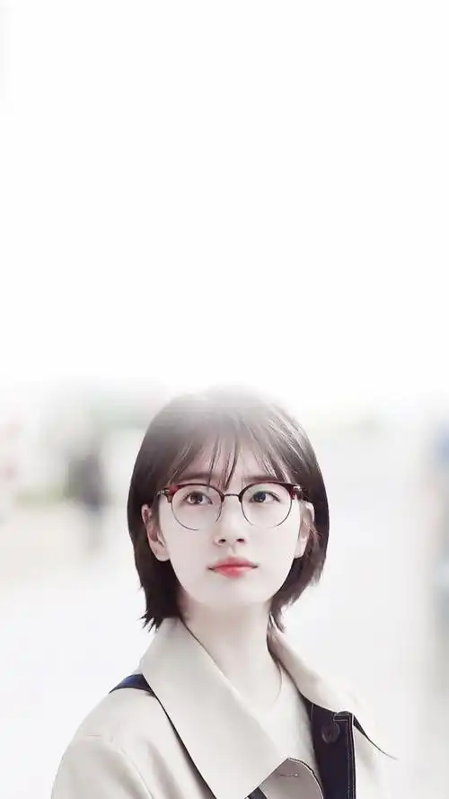 裴秀智当你沉睡时可爱剧照手机壁纸