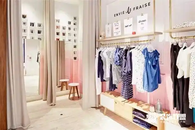 孕妇装店面设计孕妇服装店装修效果图