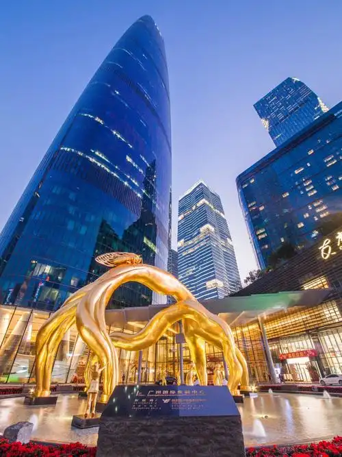 广州国际金融中心ifc正南向望广州塔