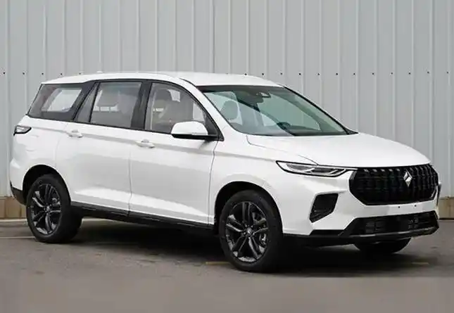 新宝骏"跨界"7座suv,长近5米轴距2米9,动力输出和外观更像mpv_搜狐