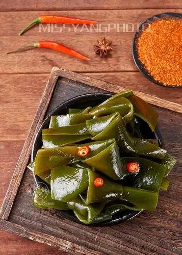 辣片素肉海带结的拍摄