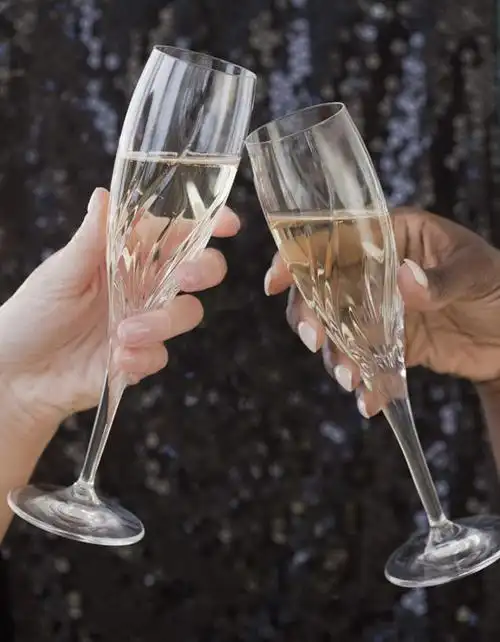 反射,高脚杯,影子,两杯,浪漫,休闲装,玻璃制品,酒,饮料,衣服,酒杯