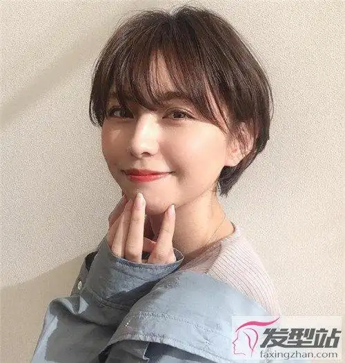 矮个子女生短发型 温柔显高的超短发