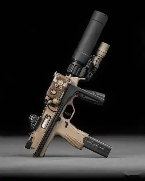 【枪械美图】那些看不尽的婀娜多姿 风姿卓绝_战术_公众_备份