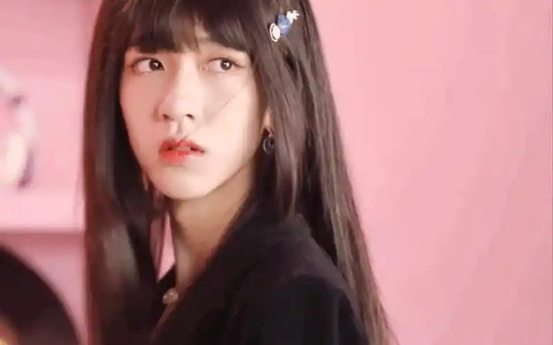 【tf家族女装大赏】sdfj第一美女究竟是谁?论时代峰峻为何不招女生