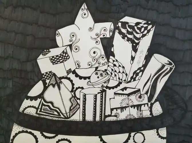几何形体的联想——黑白装饰画(合肥市行知学校八年级14班作品展)