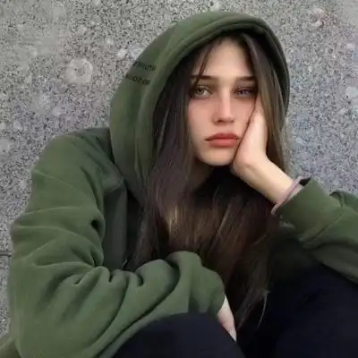 小清新感爆棚的欧美小众头像女