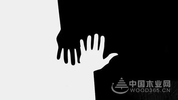 形容一个人虚情假意自以为是很装的诗或句子有