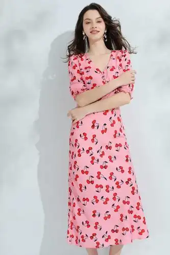 少女情怀甜甜夏日出游美裙粉色小樱桃连衣裙连衣裙