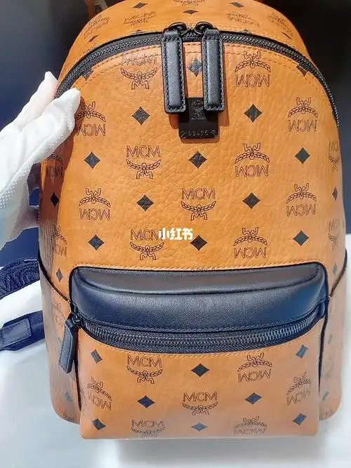 mcm新款双肩包骨折价