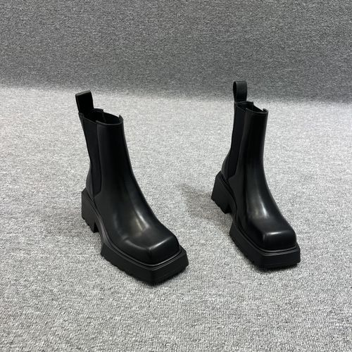 欧洲站女鞋2023秋冬新款欧货真皮厚底中跟短靴英伦风胎牛皮马丁靴