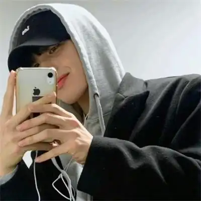 真人男生超酷帅气头像图片