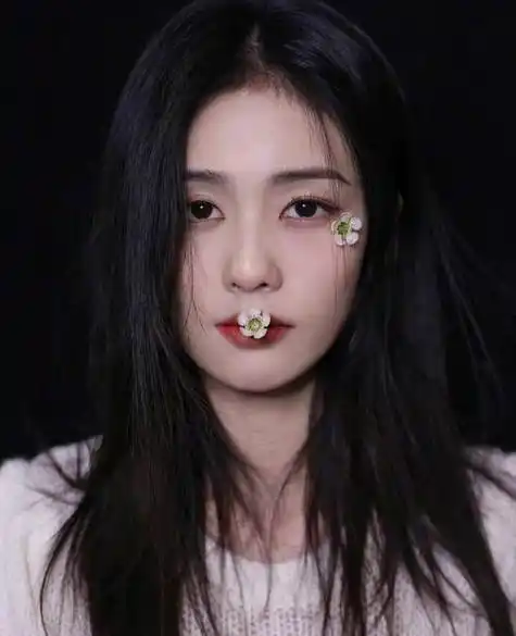 29岁白鹿,清纯中透着性感!_才华_表演_作品