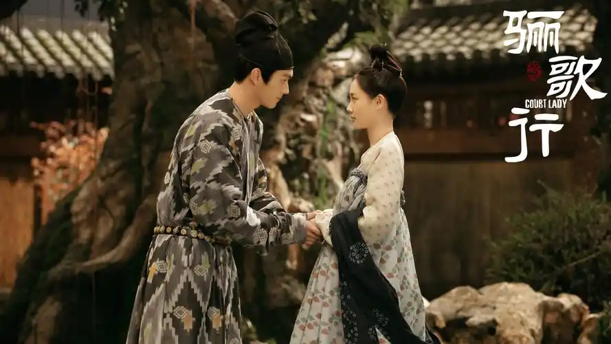 而这出放在盛世背景下的《骊歌行》故事中,原本的商