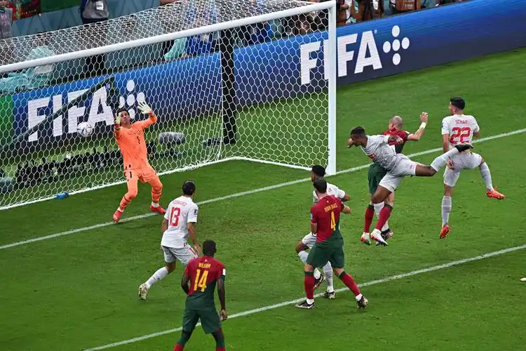 如何评价世界杯足球决赛,2022世界杯中国成绩?