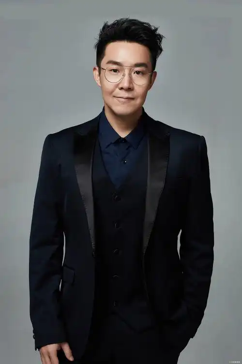 给我走 - 孙伯纶词:邓见超/marc d曲:邓见超/marc d编曲:adam lee制作